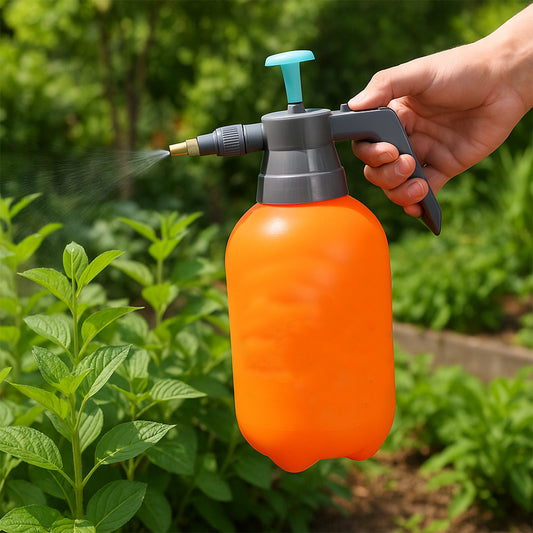 0645 Water Sprayer Hand-held Pump Pressure Garden Sprayer - 2 L